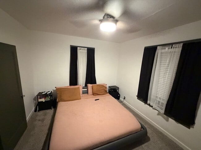 Building Photo - 1707 N Charles St