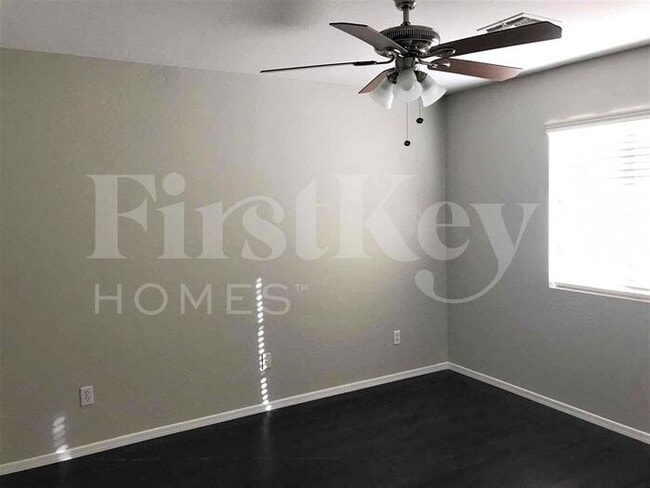 Building Photo - 31351 N Blackfoot Dr