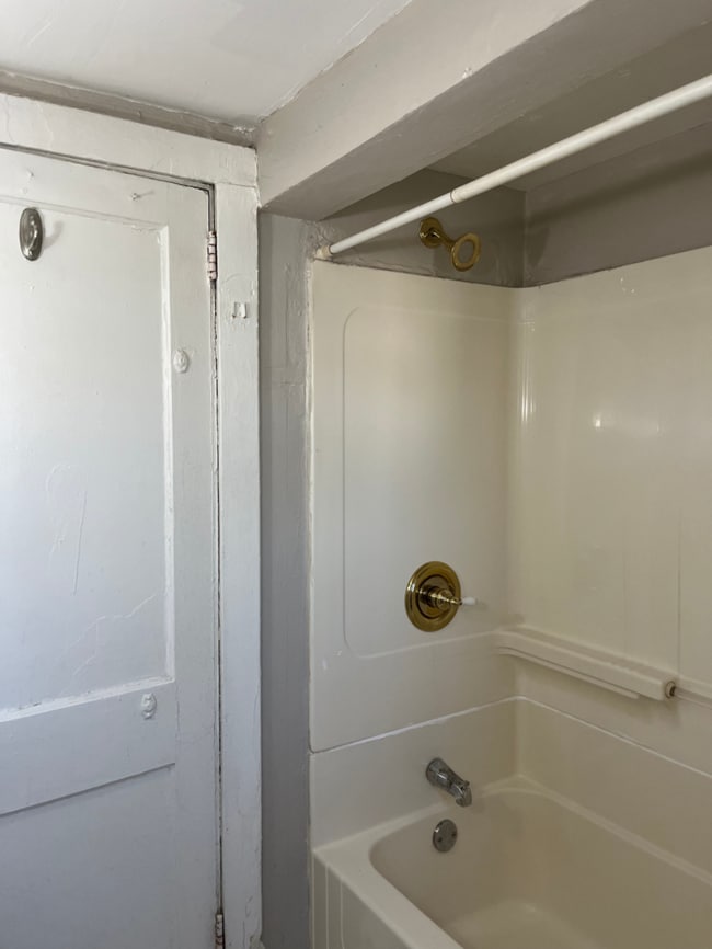 Building Photo - 1344 Tennessee Ave