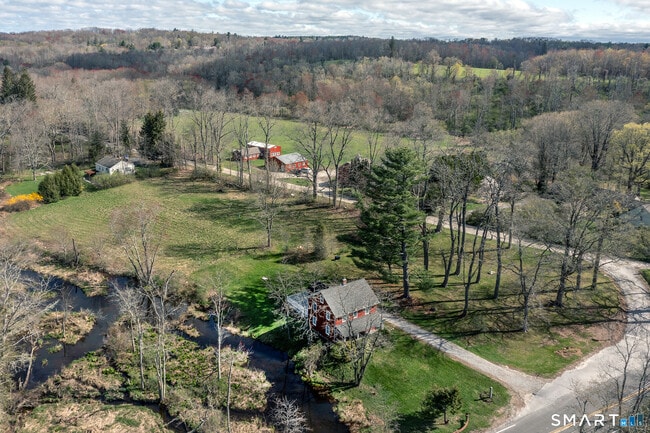 Building Photo - 62 Brush Hill Rd