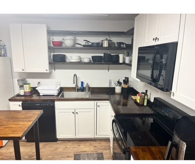 Building Photo - 220 Campus Dr