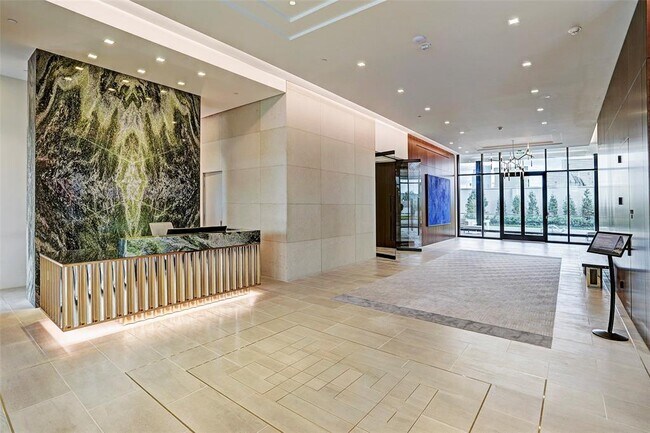 Building Photo - 3433 Westheimer Rd