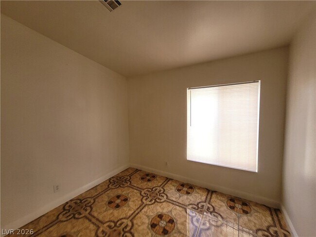 Building Photo - 4406 Cinema Ave