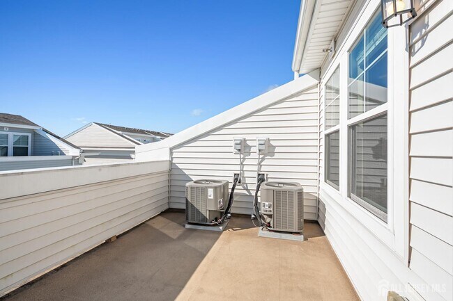 Building Photo - 57 Cannon St