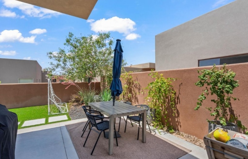 Building Photo - 3214 S Red Sands Way