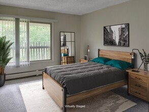 Building Photo - Central Boulder 1 bed 1 bath- pool and Utilities included!