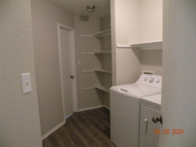 Building Photo - 3308 Etheredge Dr