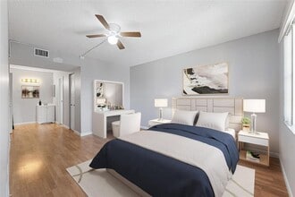 Building Photo - 4354 NW 9th Ave