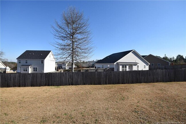 Building Photo - 45 Eisenhower Ct