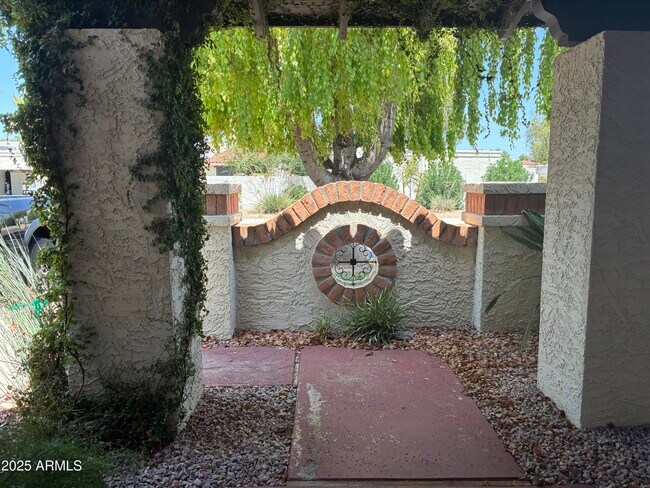 Building Photo - 8437 E San Benito Dr