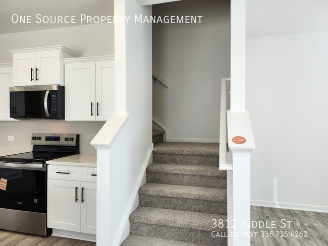 Building Photo - 3812 Biddle St