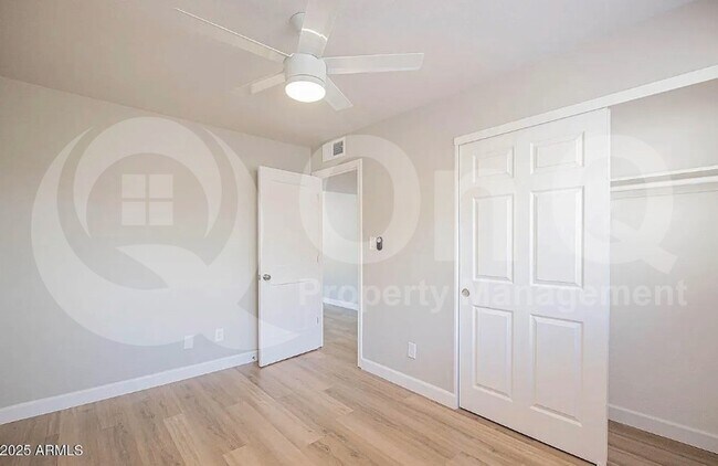 Building Photo - 1646 E Hermosa Dr
