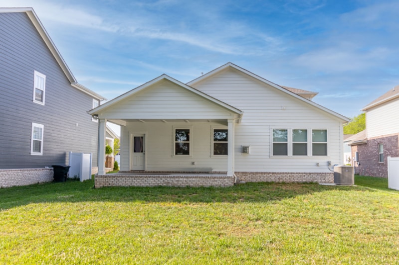 Building Photo - 192 Picasso Cir