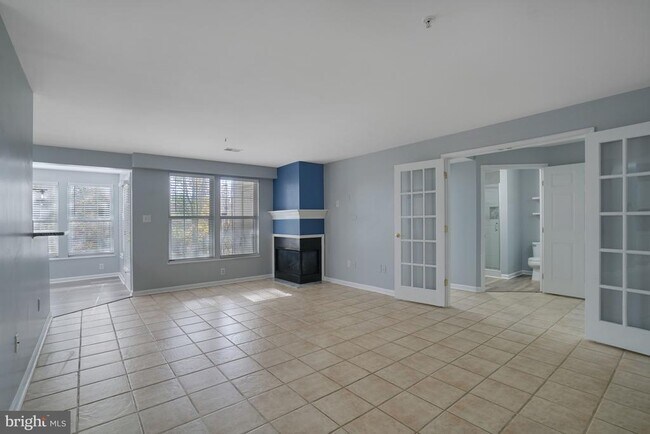 Building Photo - 7518 Snowpea Ct