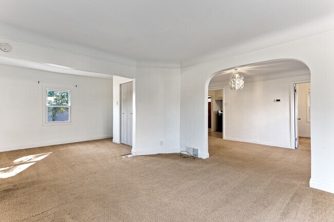 Building Photo - 28649 John Hauk St