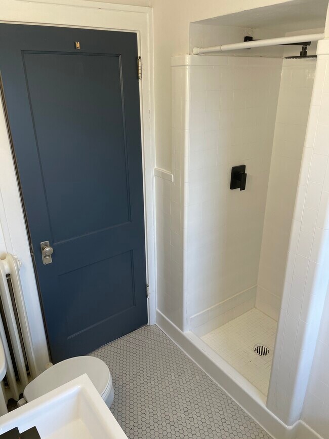 Bathroom - 4724 Lyndale Ave S