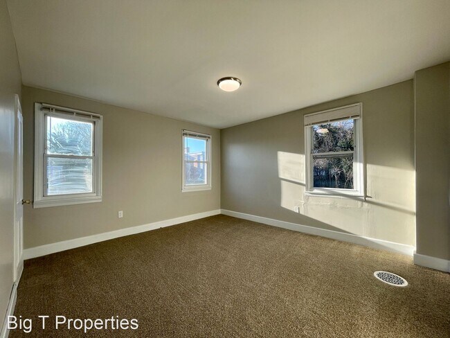 Building Photo - 4 br, 2 bath House - 3013 N Washington Street