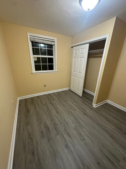 Building Photo - 1108 Gondar Ave