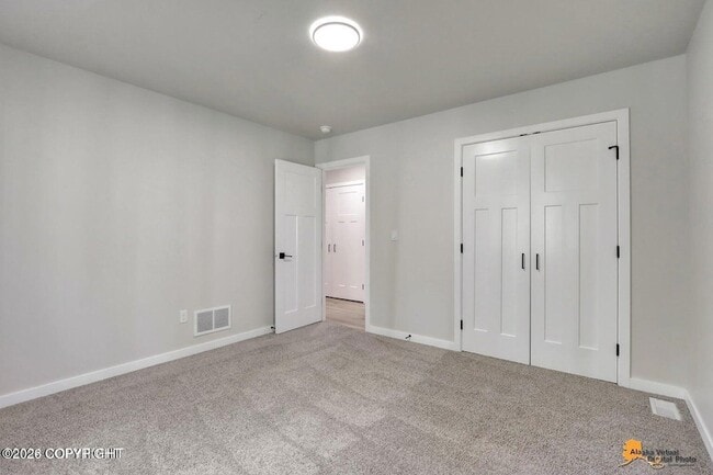 Building Photo - 4251 Ose St