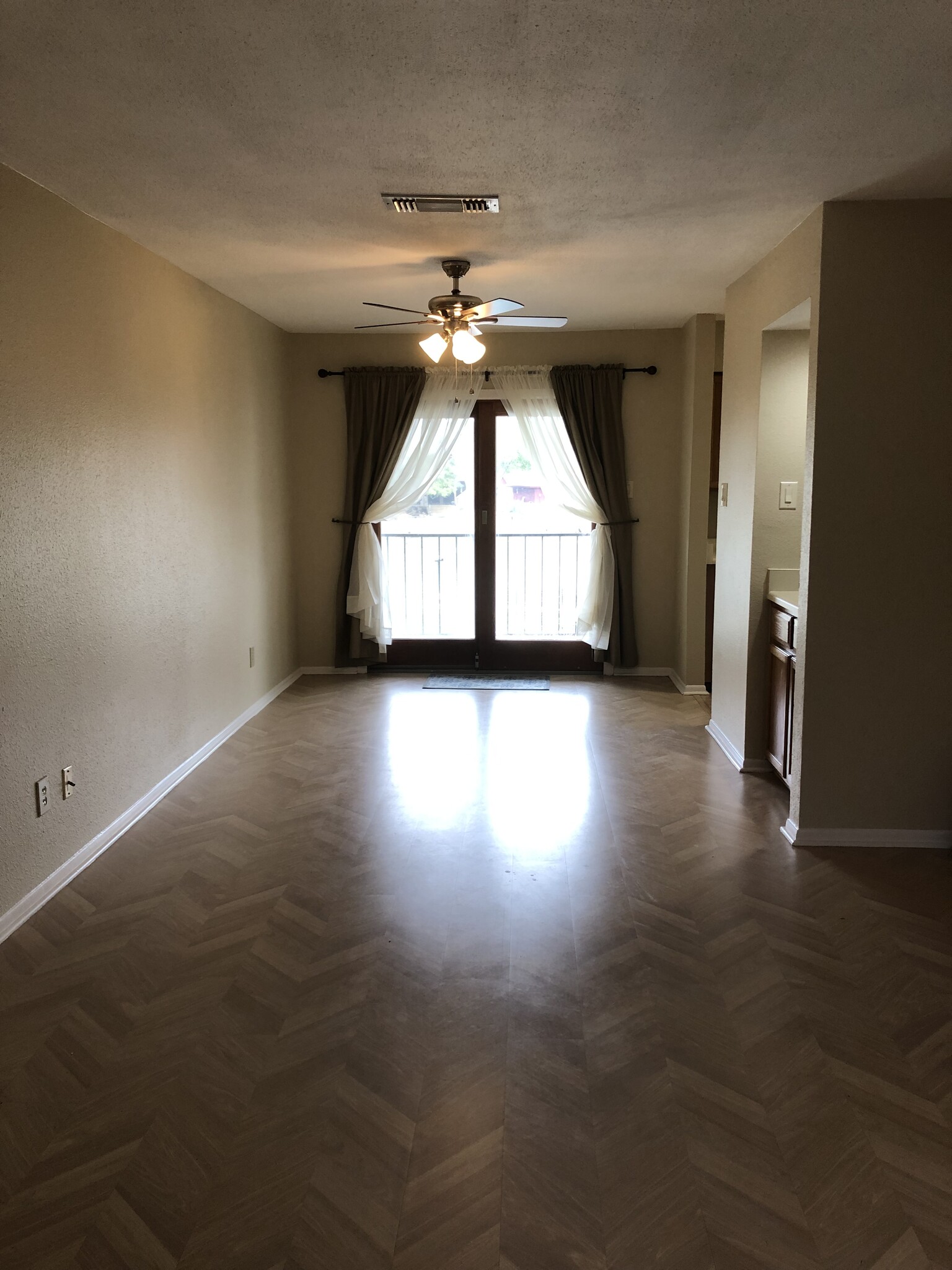 Dinning Area with view - 18511 Egret Bay Blvd #209