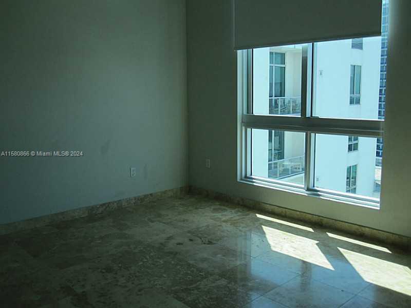 Building Photo - 300 S Biscayne Blvd