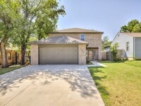 Building Photo - Newer home in the heart of OKC + 5 bedrooms + 5 bathrooms + 2 car garage