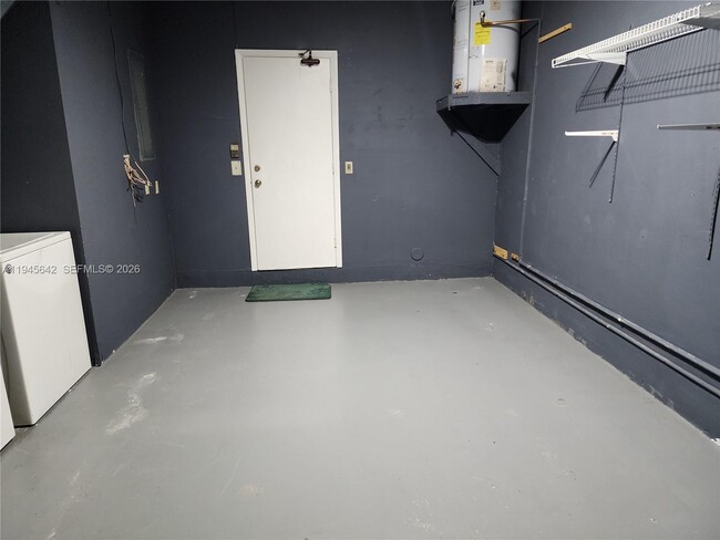 Building Photo - 9863 SW 117th Pl