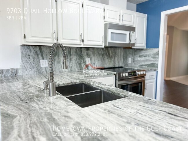 Building Photo - Charming 3BR/2BA Custom-Built Oasis with N...