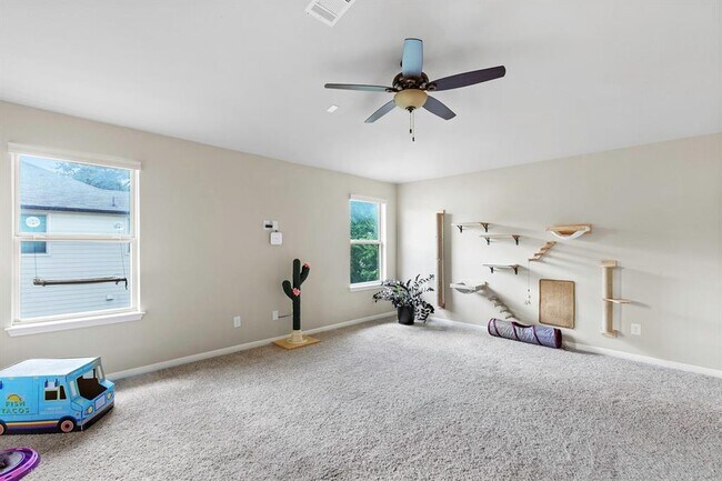 Building Photo - 309 Anacua Loop