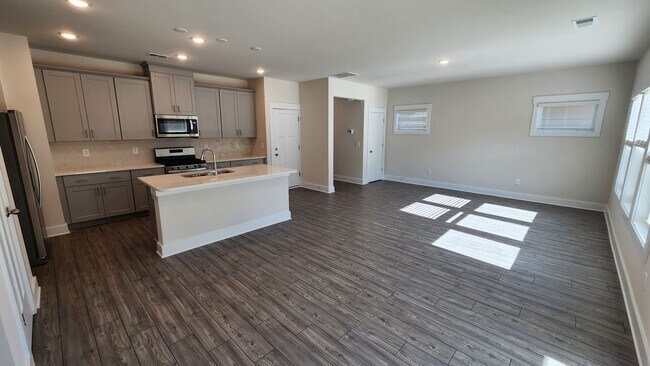 Building Photo - Simpsonville/Greenville- Alston Chase - BR...