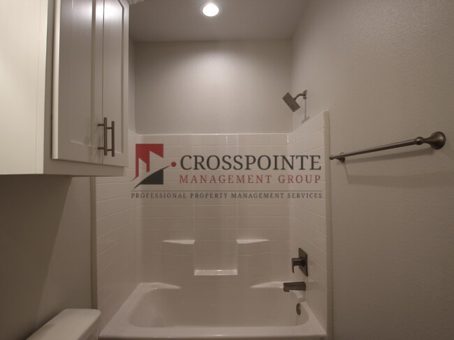 Building Photo - Luxury 3 Bedroom 2 Bath Townhomes in Bullard ISD!