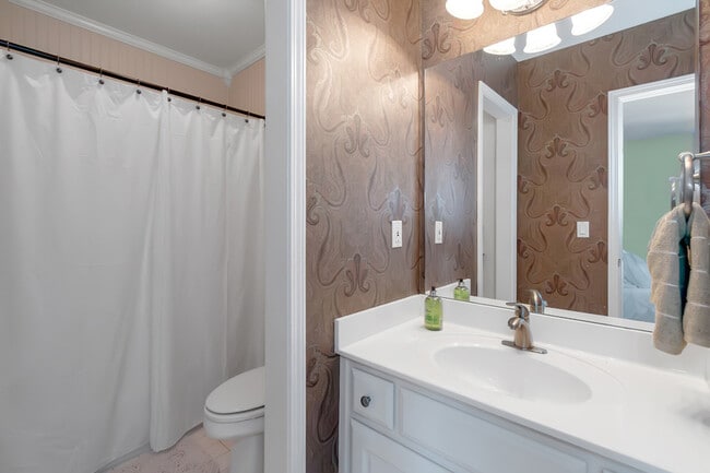 Building Photo - 3410 Kates Way