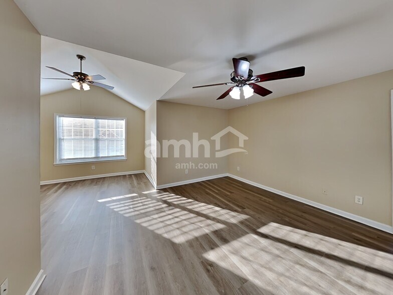 Building Photo - 2632 Back Creek Chase