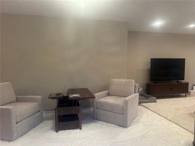 Building Photo - 16634 Imperial Ct