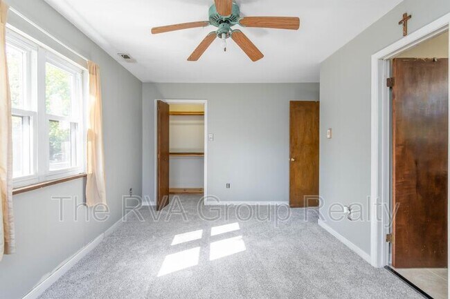 Building Photo - 10006 Redbridge Rd