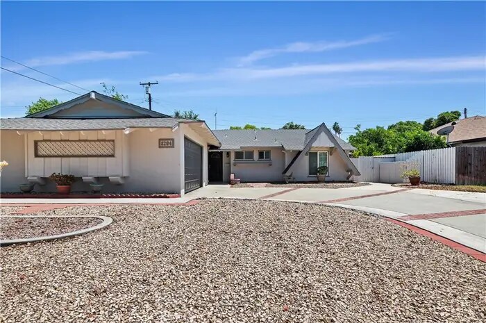 Building Photo - 8204 Sherwood Pl