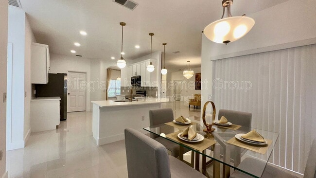 Building Photo - 759 Largo Pass