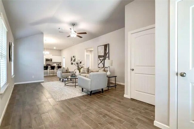 Building Photo - 9207 SW 47th St