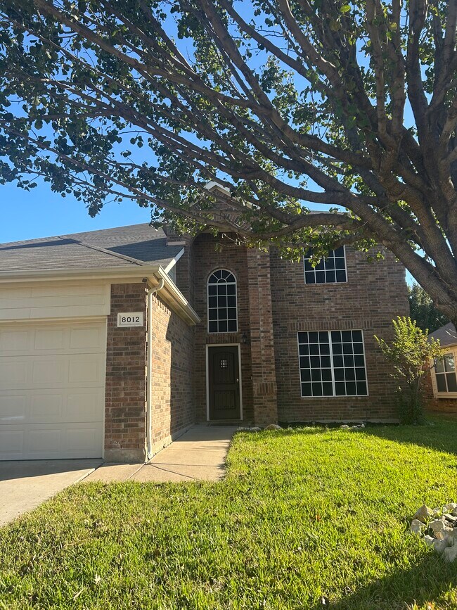 Building Photo - 8012 Wyoming Dr