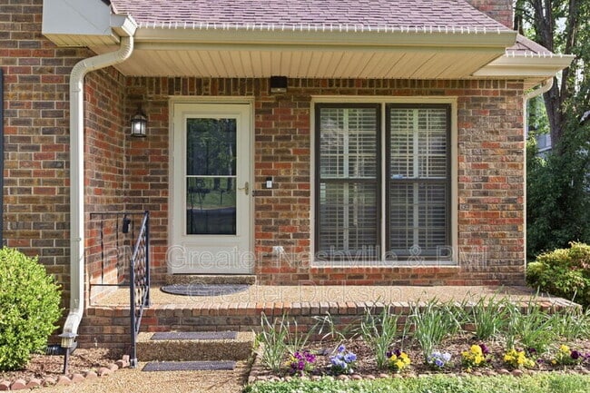 Building Photo - 1920 Randolph Pl