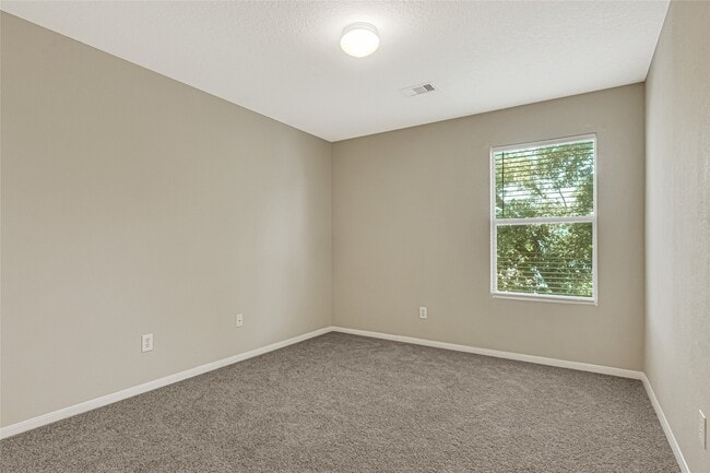 Building Photo - 22523 Spring Crossing Dr