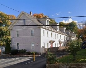 Building Photo - 68 Elm St