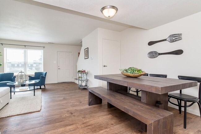 Interior Photo - Villa Del Sol Apartments