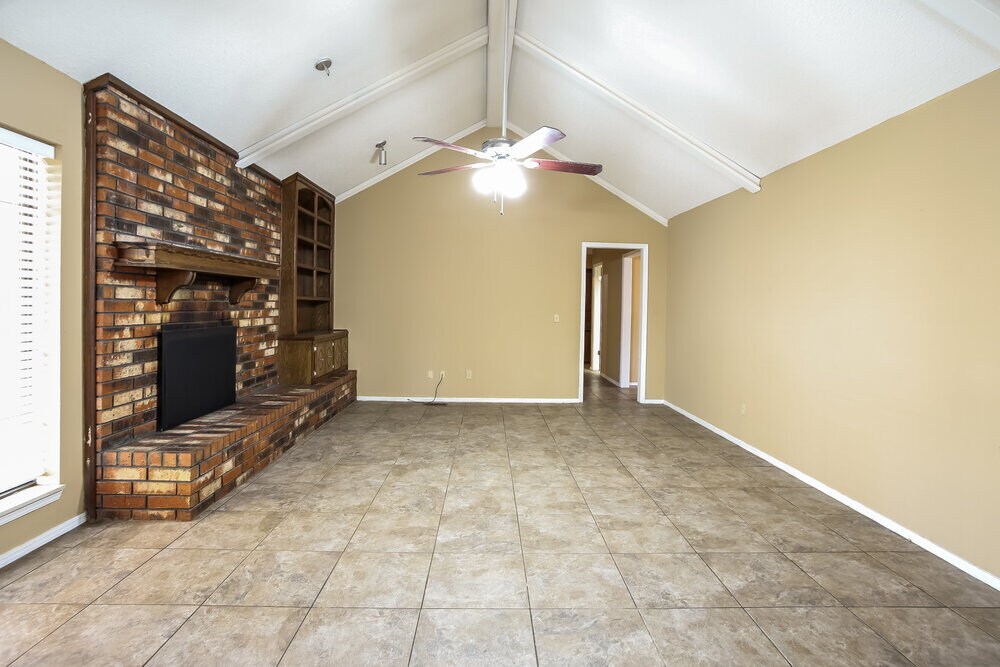 Building Photo - 9713 Hummingbird Ln