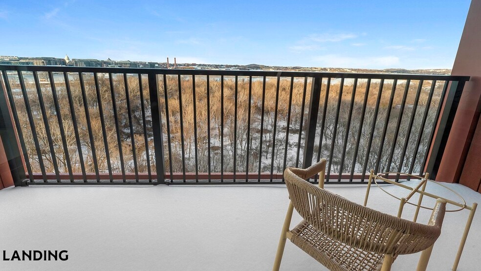 Building Photo - 632 Howard Rd SE