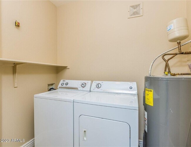 Building Photo - 13700 N Fountain Hills Blvd