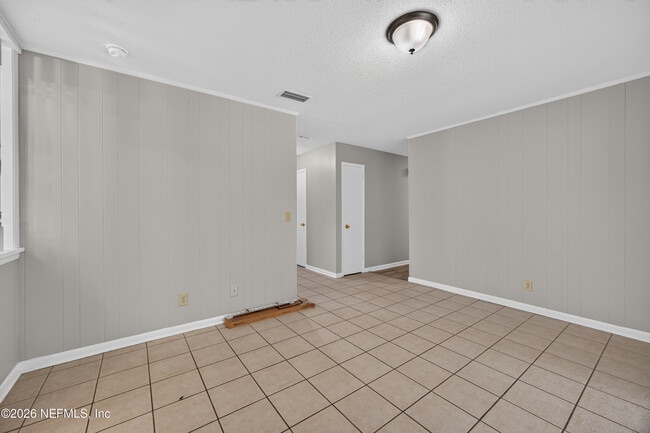 Building Photo - 12351 Condor Dr