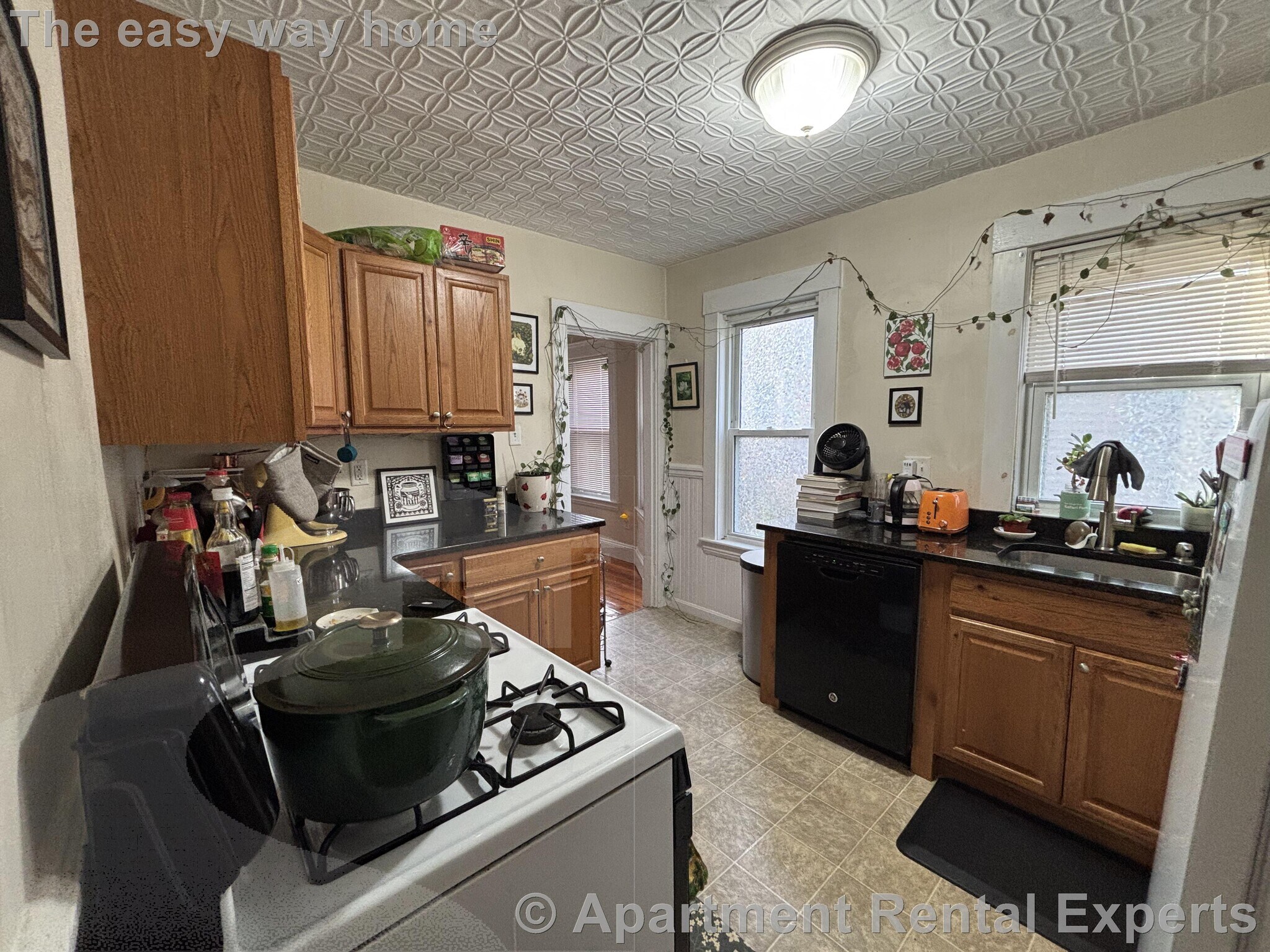 Building Photo - 9 Orrin St