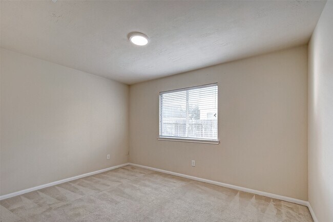 Building Photo - 17038 Midnight Sun Ln