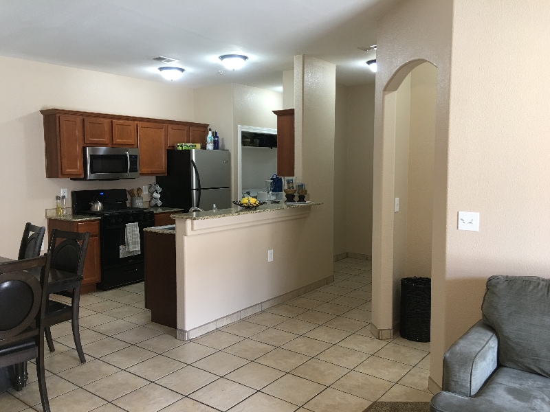 Building Photo - 6325 Reynolds Dr